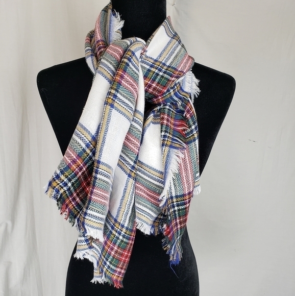 Maurices Red Multicolored Shawl With Fringes 52 X 52 - Picture 2 of 10